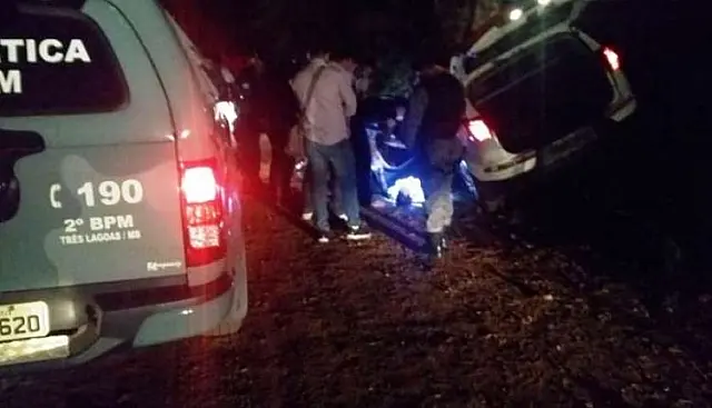 Ladrão morre em troca de tiro com a polícia após fazer mulher de empresário refém