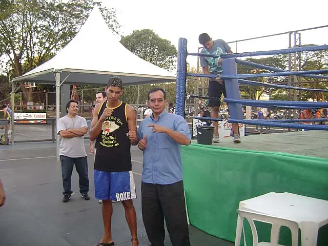 Atleta de Aquidauana disputa campeonato de boxe em São Paulo