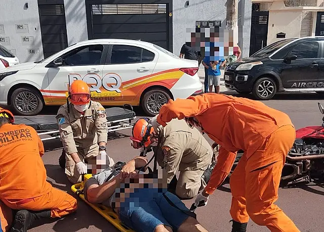 Motociclista fica ferido após colisão com carro no centro de Corumbá