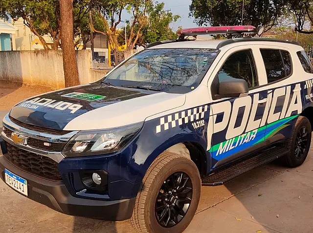 Em Anastácio, Polícia Militar prende jovem com munições escondidas em casa