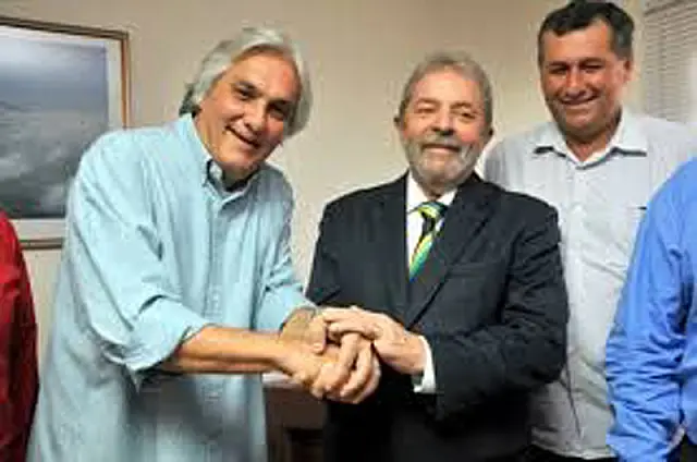 Delcídio tem 42%, Reinaldo, 22% e Nelsinho, 16%, aponta Ibope em MS