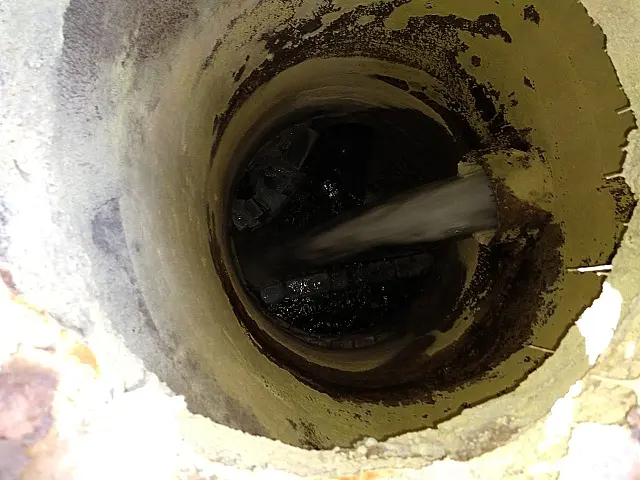 Empresa é multada em R$ 432 mil por jogar esgoto e contaminar o rio Aquidauana, em Anastácio