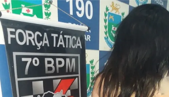 Mulher tenta mentir o nome, mas acaba presa pela PM em Anastácio