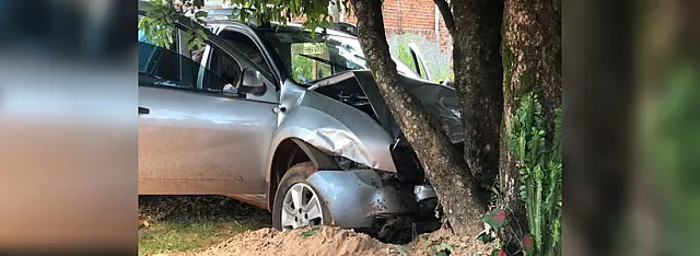 Suspeito de matar Paulo Romualdo se apresenta acompanhado do advogado