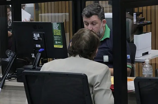Para alterar dados na CNH é preciso agendar atendimento no Detran