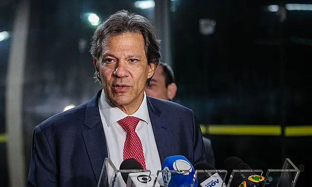 Haddad minimiza crise com Congresso após judicialização do decreto do IOF
