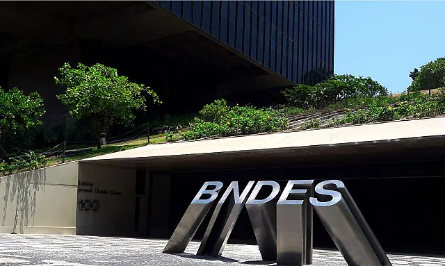 BNDES seleciona dez projetos culturais que usam a internet