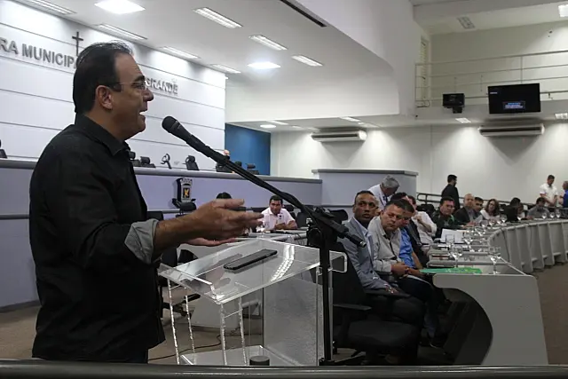 Felipe solicita implantação de Clínica de Hemodiálise em Jardim