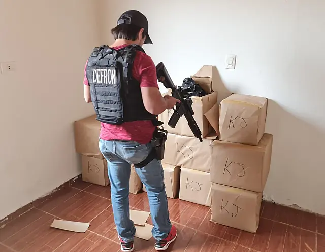 Polícia apreende 500kg de maconha em boca de fumo