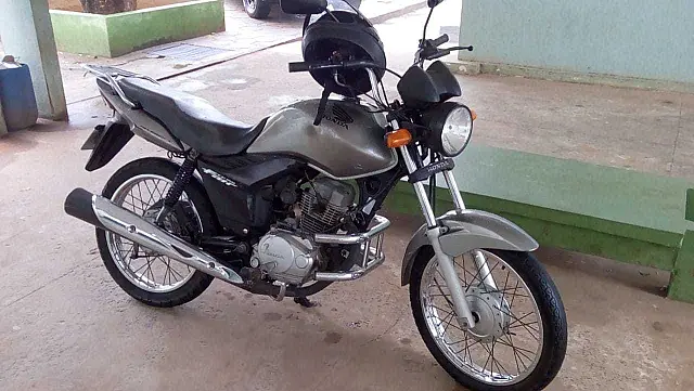 Após se esquecer onde estacionou moto e denunciar furto, idoso recupera veículo