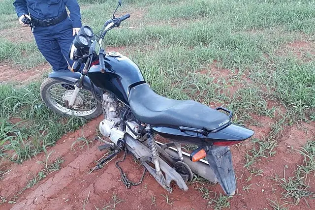 Ladrão invade residência e furta roda traseira de moto em Anastácio