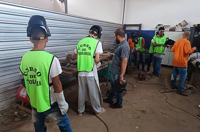 Cursos profissionalizantes capacitam detentos de MS para o mercado de trabalho