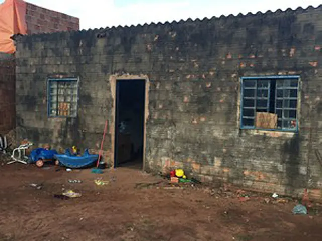 Bebê morre enquanto dormia com mãe e quatro irmãos
