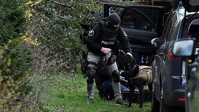 Polícia da Holanda confirma 3 mortos e 9 feridos em tiroteio em bonde