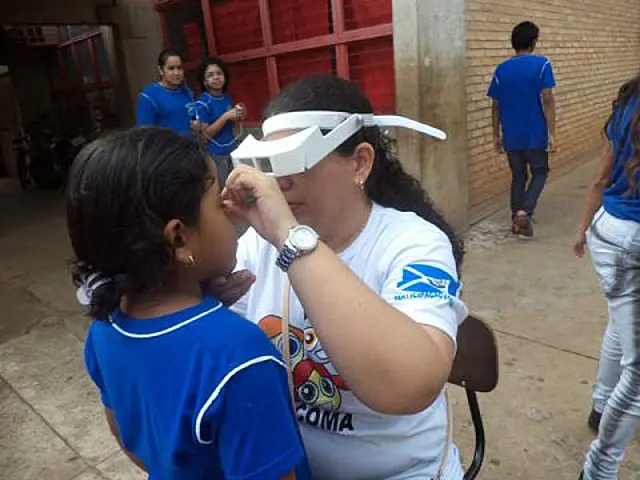 Projeto Um Olhar Sobre o Tracoma avalia mais de mil crianças de escolas de Aquidauana