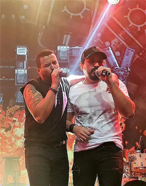 Dupla sertaneja saí de Corumbá e ganha MS com jeito único de fazer música