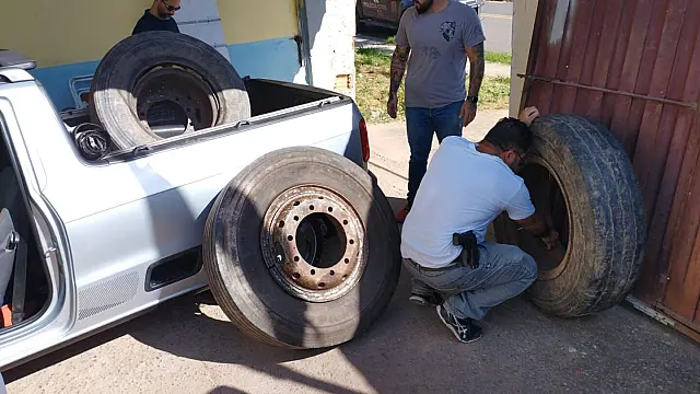 Traficante é preso em Corumbá com 227 kg de droga escondida em pneus