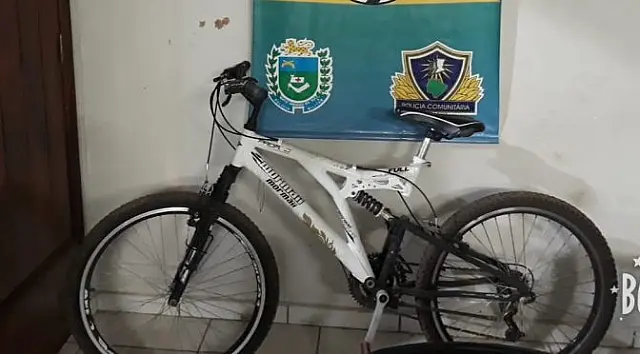 Em Bonito, polícia recupera bike furtada abandonada na área central