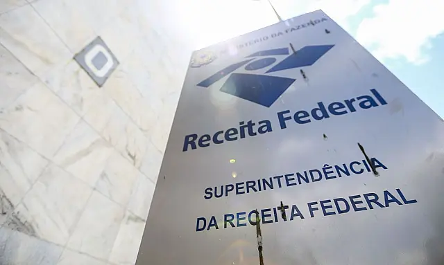 Devedores da Receita Federal podem quitar dívidas sem multa e juros até abril