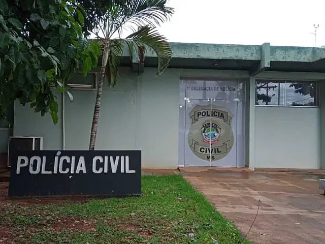 Após briga, mulher esfaqueia amigo em Três Lagoas