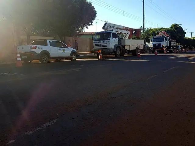 Bairro de Anastácio sem luz em virtude da manutenção da rede