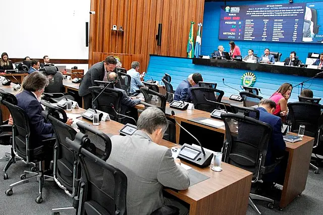 Campanha que previne a violência doméstica e abuso é aprovada em 1ª discussão