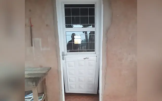 Assaltante arromba porta de residência e leva bicicleta de R$ 1 mil