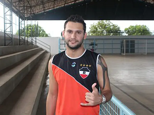 Após dois meses, atacante anastaciano deixa o River-PI