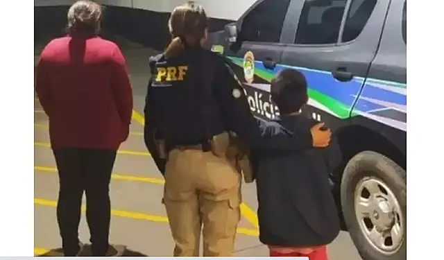 Em audiência de custódia, presa pela PRF disse que mãe do menino 'doou' ele à família