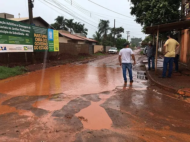Prefeitura e Trento discutem retomada de asfalto no Jardim Pindorama