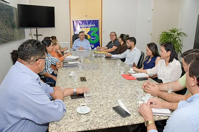Reunião debate avanços no atendimento às crianças com TEA em Aquidauana