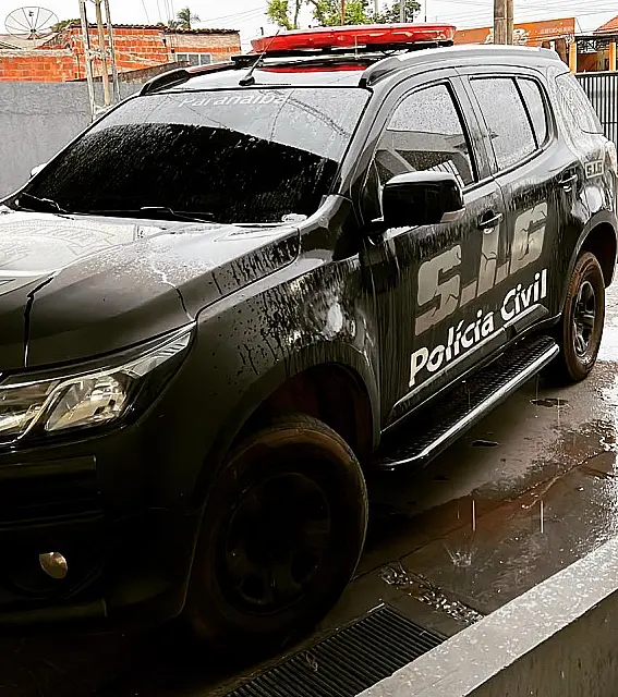 Mulher é morta a facadas pelo companheiro em fazenda de MS