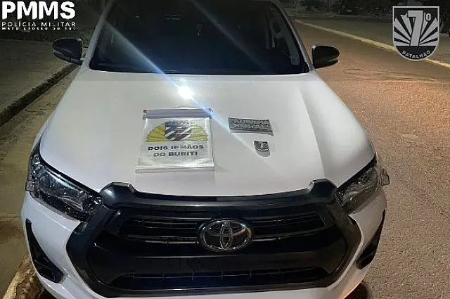 Homens são presos após roubo de caminhonete em Miranda