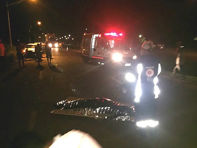Mulher morre atropelada ao tentar atravessar avenida