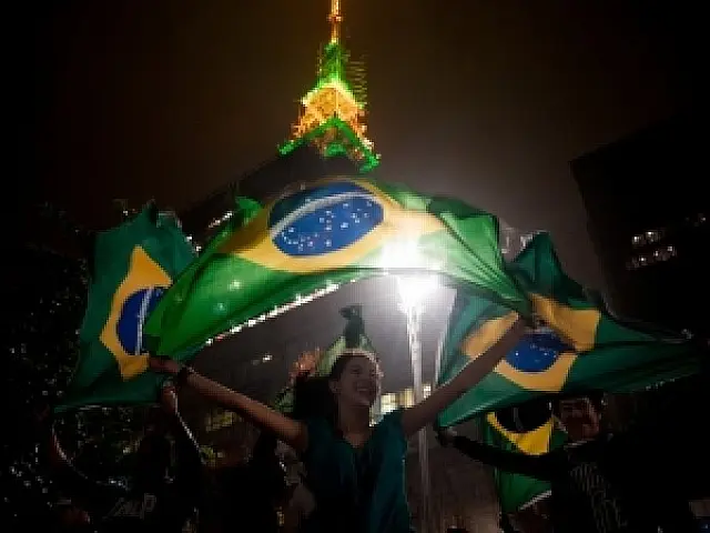 Governo organiza agenda para ampliar debate com movimentos sociais, diz ministro