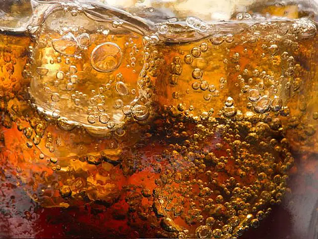 Açúcar de refrigerantes danifica o cérebro, segundo pesquisa