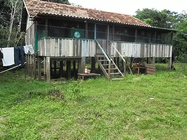 Homem é multado por construir rancho ilegal às margens do Rio Miranda