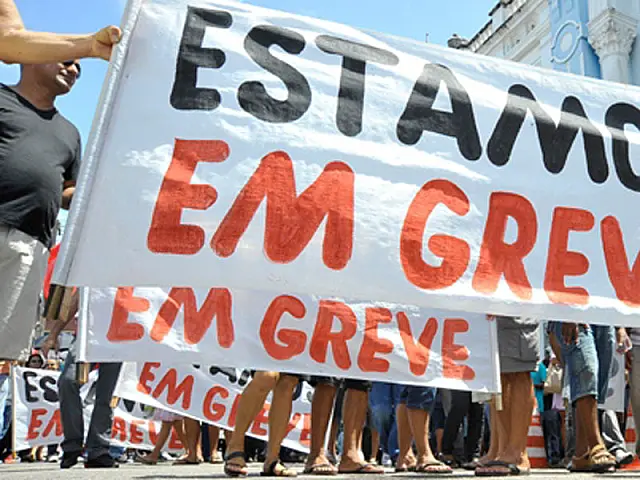 Governo confirma corte de ponto de mais de 11 mil servidores em greve