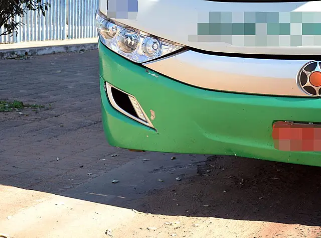 Ônibus atropela homem deitado na BR-262 que morre na hora
