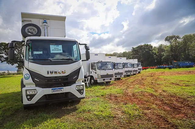 Nioaque recebe caminhão e carroceria para fortalecer produção rural