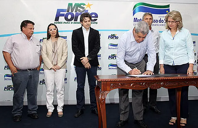 Governador empossa membros do Fórum de Turismo e destaca potencial turístico do Estado