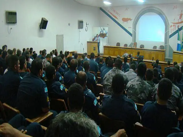7º BPM realiza formatura geral no plenário da Câmara