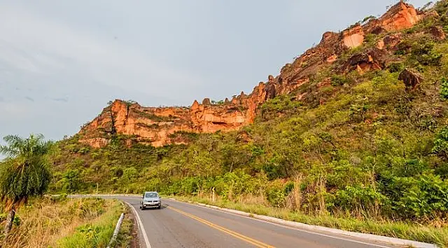 Vai viajar no feriadão? Então, seja prudente e redobre os cuidados no trânsito