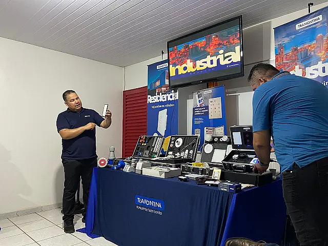 Tramontina promove ação especial com eletricistas na LuizHidro