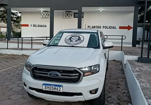 Polícia recupera caminhonete e prende dois homens em Corumbá