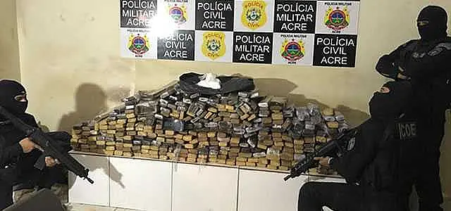Foragido de presídio de MS é preso com 270 quilos de maconha no Acre