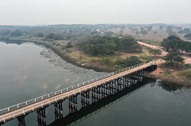 Agesul libera tráfego para pequenos veículos em ponte no Pantanal