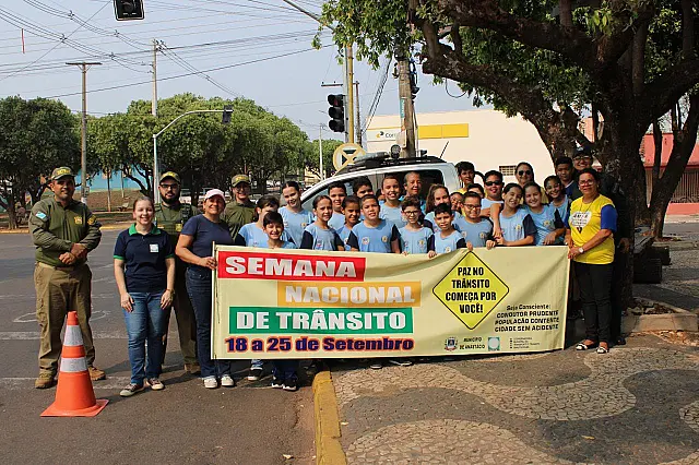 Ações educativas visam conscientizar sobre segurança no trânsito em Anastácio