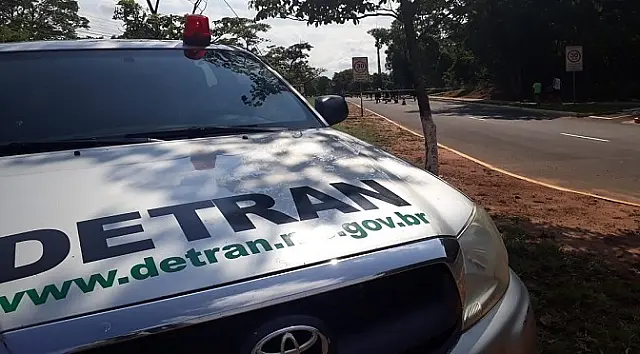 Direção defensiva pode evitar 90% dos acidentes de trânsito, diz Detran