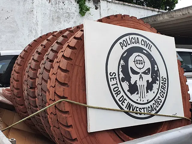 Policiais recuperam pneus furtados em Corumbá